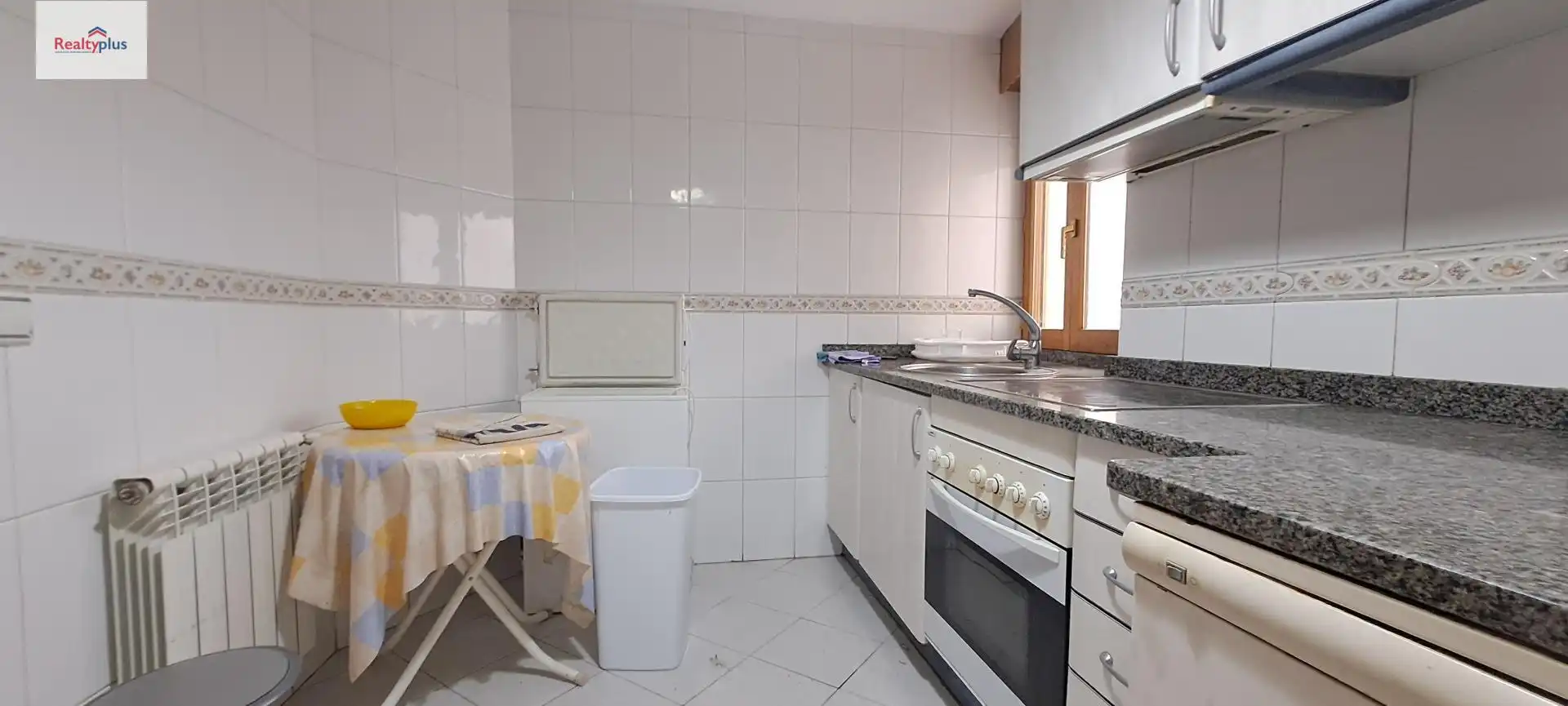 Cocina de Dúplex de alquiler en Segovia con Amueblado y Balcón