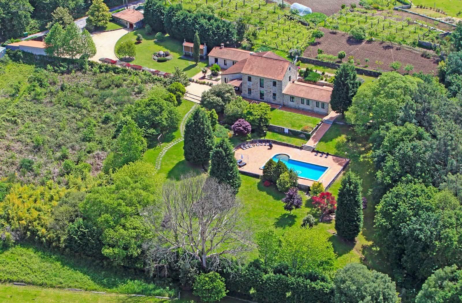 Garden of Country house for sale in Cuntis  with Heating, Private garden and Terrace