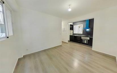 Flat to rent in  Valencia Capital  with Terrace, Oven and Pets allowed