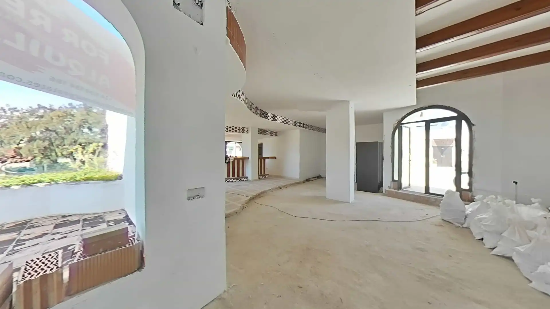 Geschaftsraum zur Miete in Casares mit Terrasse