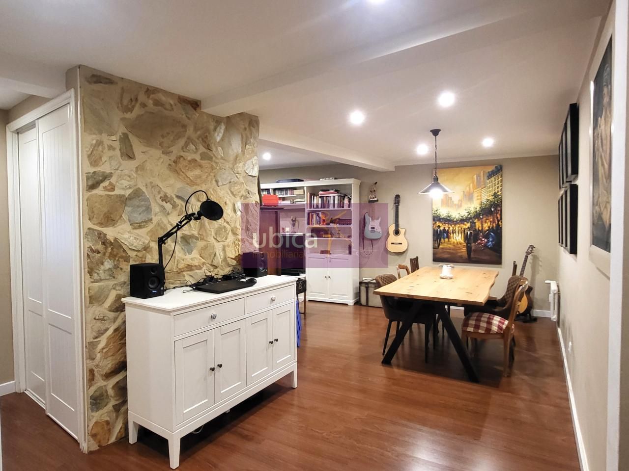 Flat for sale in Vigo   with Heating, Storage room and Furnished