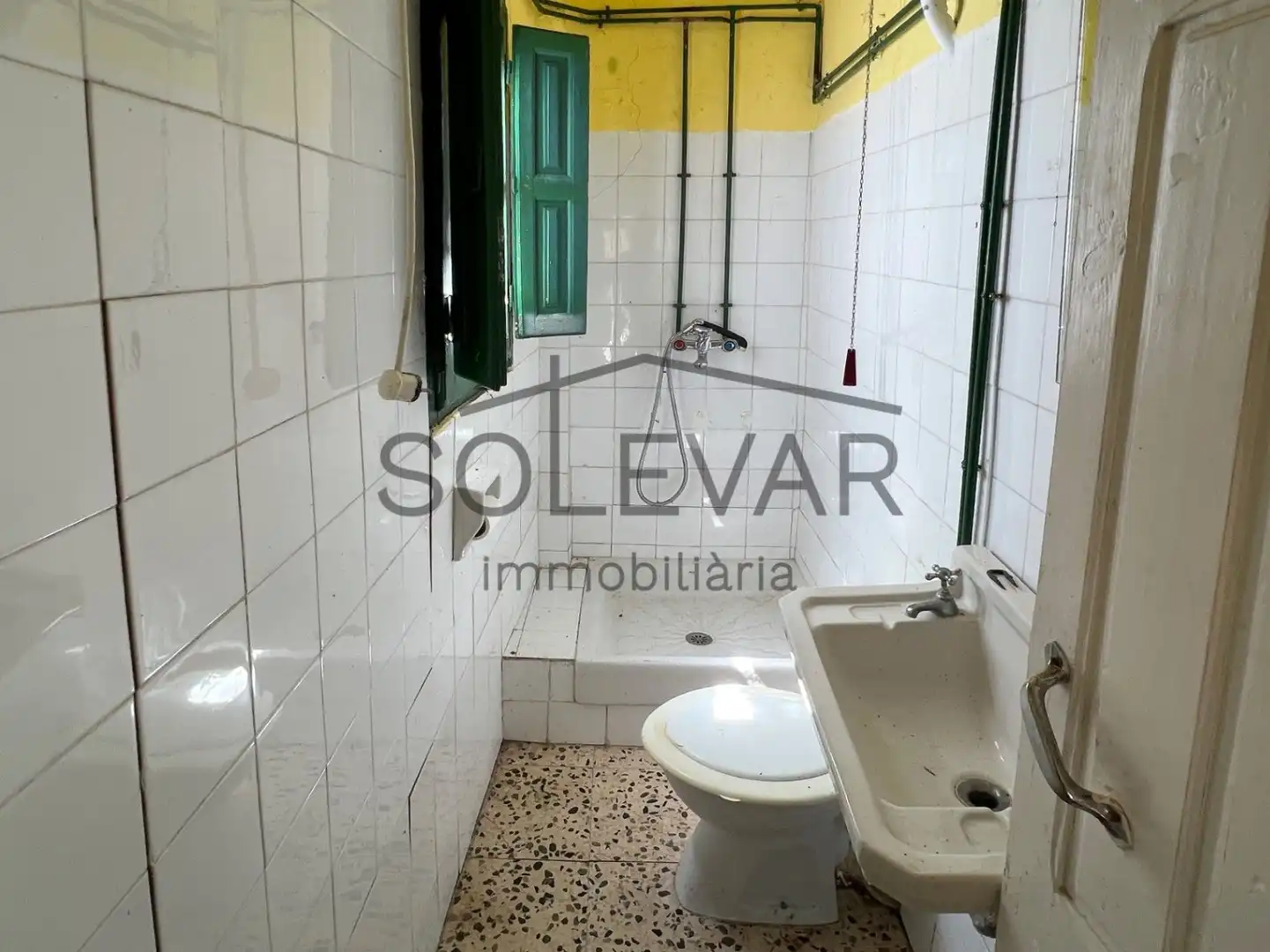 Bany de Casa o xalet en venda en Sarroca de Bellera