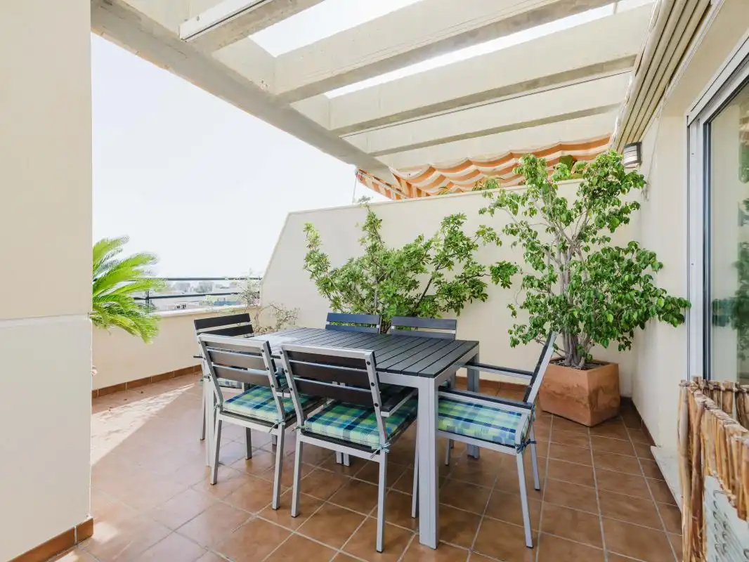 Terraza de Ático en venta en Torremolinos con Aire acondicionado, Calefacción y Jardín privado