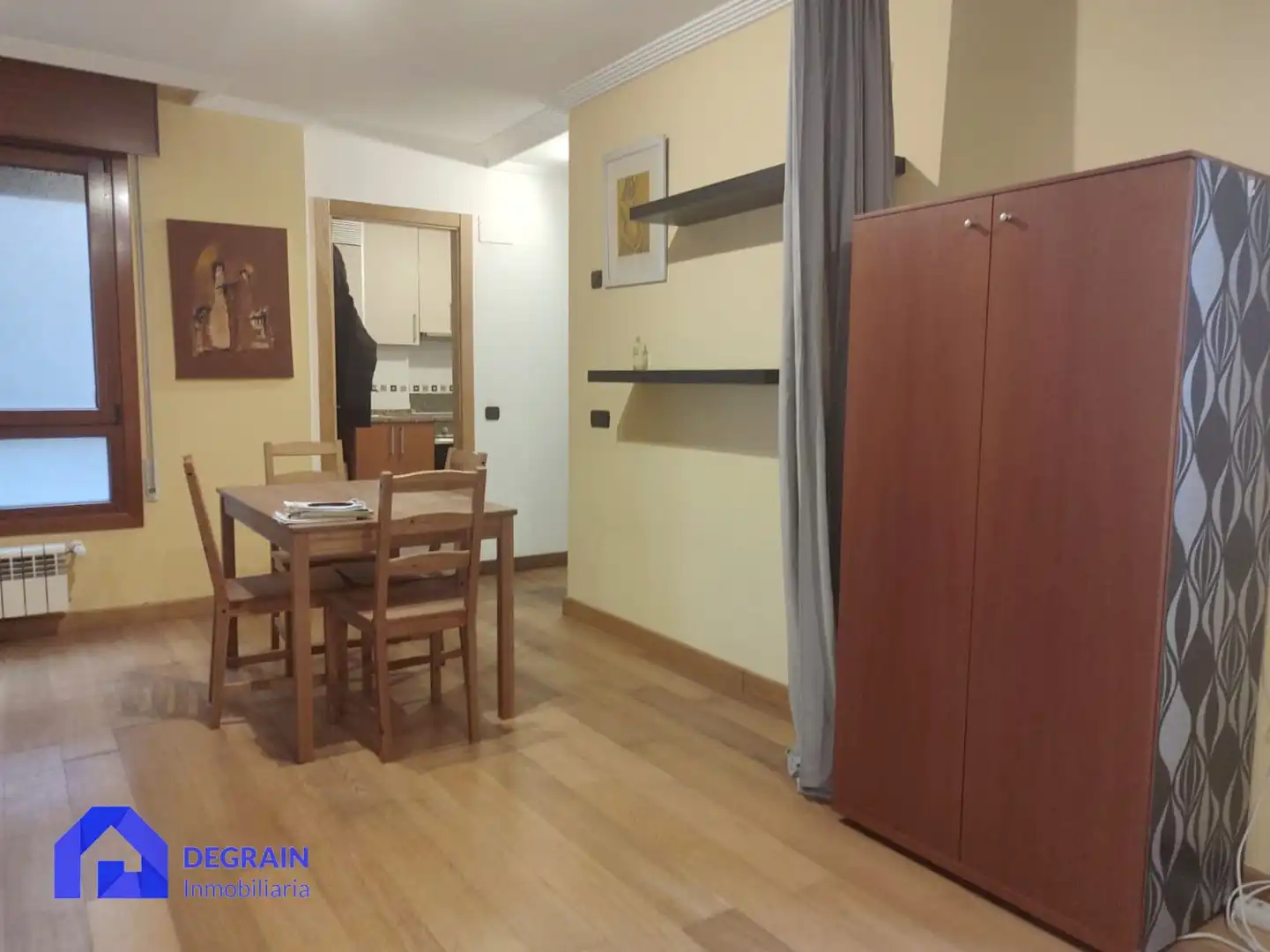 Sala d'estar de Pis en venda en Oviedo 