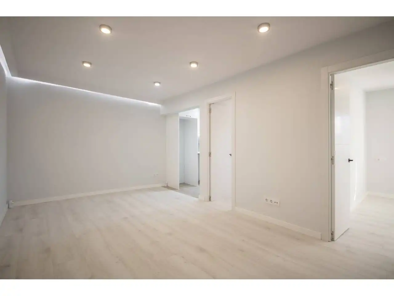 Wohnung zum Verkauf in Ripoll mit Klimaanlage, Heizung und Parkett