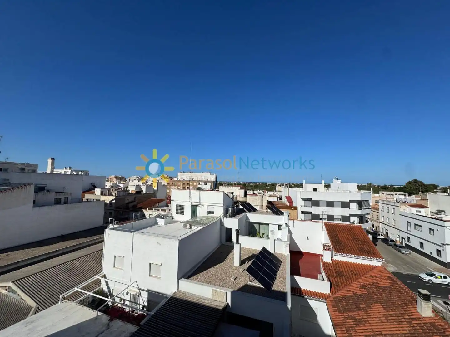 Vista exterior de Piso de alquiler en Oliva con Amueblado y Balcón