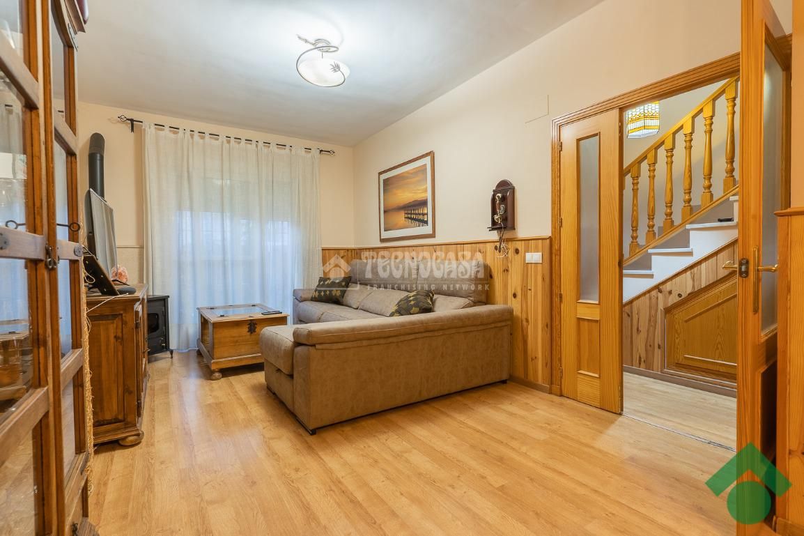 Sala d'estar de Casa o xalet en venda en Puerto Real amb Aire condicionat