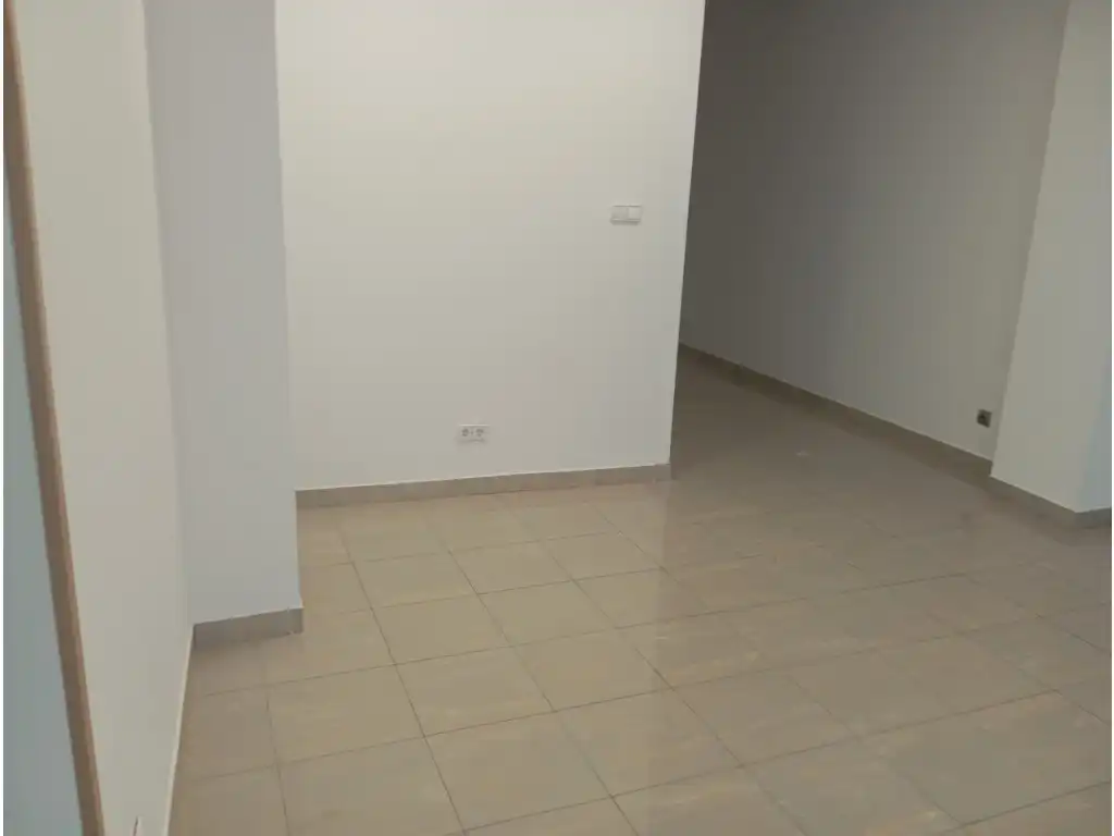Local comercial en alquiler en Pueblo, imagen 3