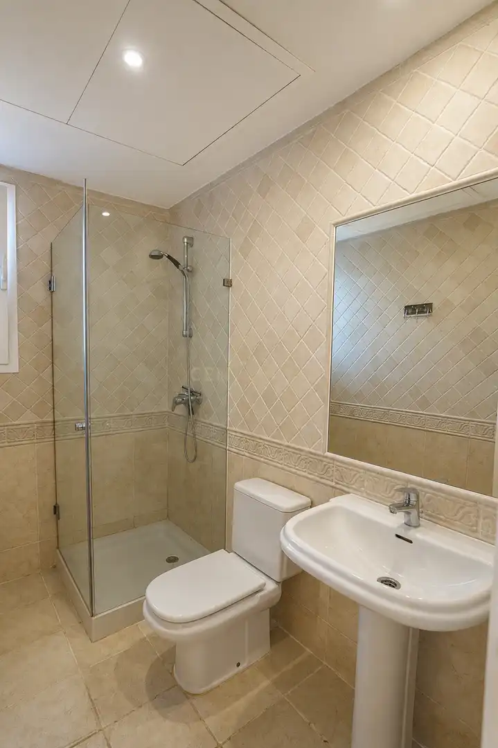 Bathroom of Houses for sale in Marbella  with Air Conditioner, Private garden and Oven