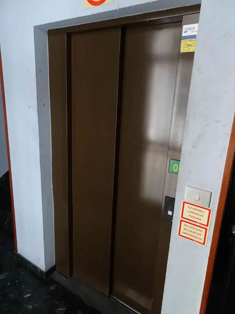 Industriegebäude mit Aufzug zum Verkauf in Aingeru Guarda Pasealekua Ibilbidea 10, imagen 103
