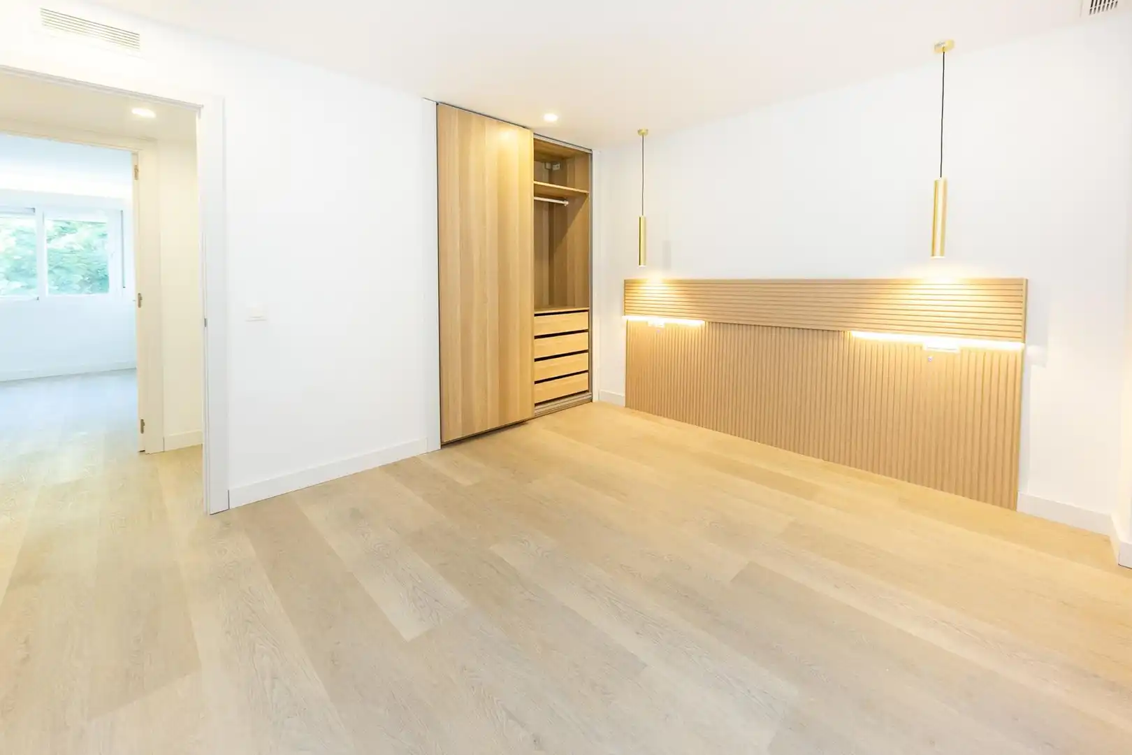 Bedroom of Apartments for sale in Fuengirola  with Air Conditioner, Heating and Terrace