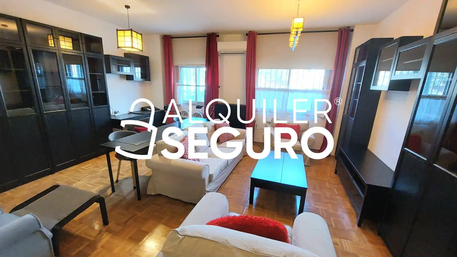 Living room of Flat for rent in Madrid  with Air Conditioner, Heating and Furnished