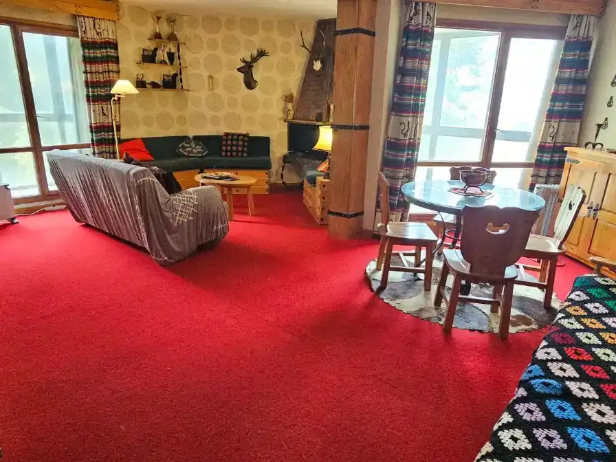 Sala d'estar de Pis en venda en Cerezo de Arriba