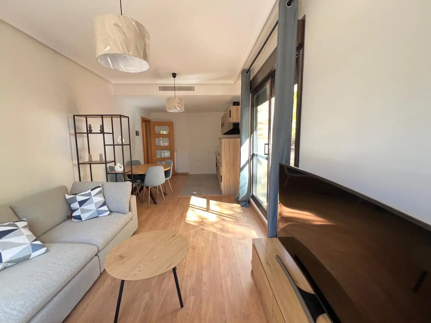 Appartamento con giardino in vendita a Lardero, imagen 4