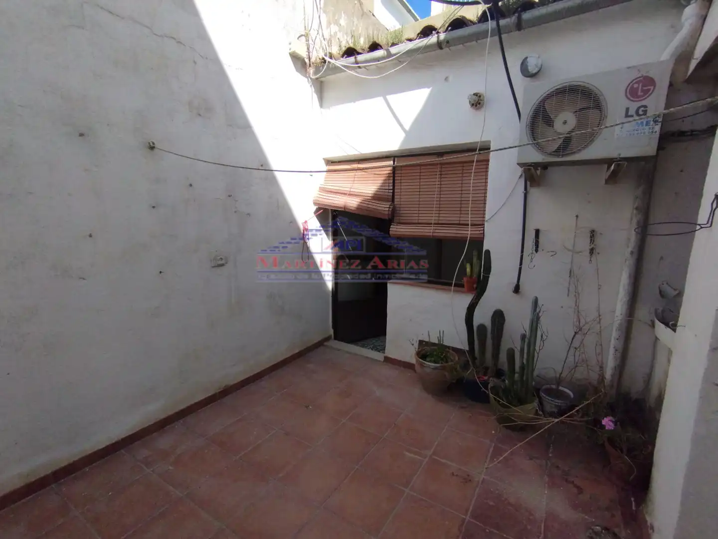 Casa adosada en venta en Bailén con Terraza