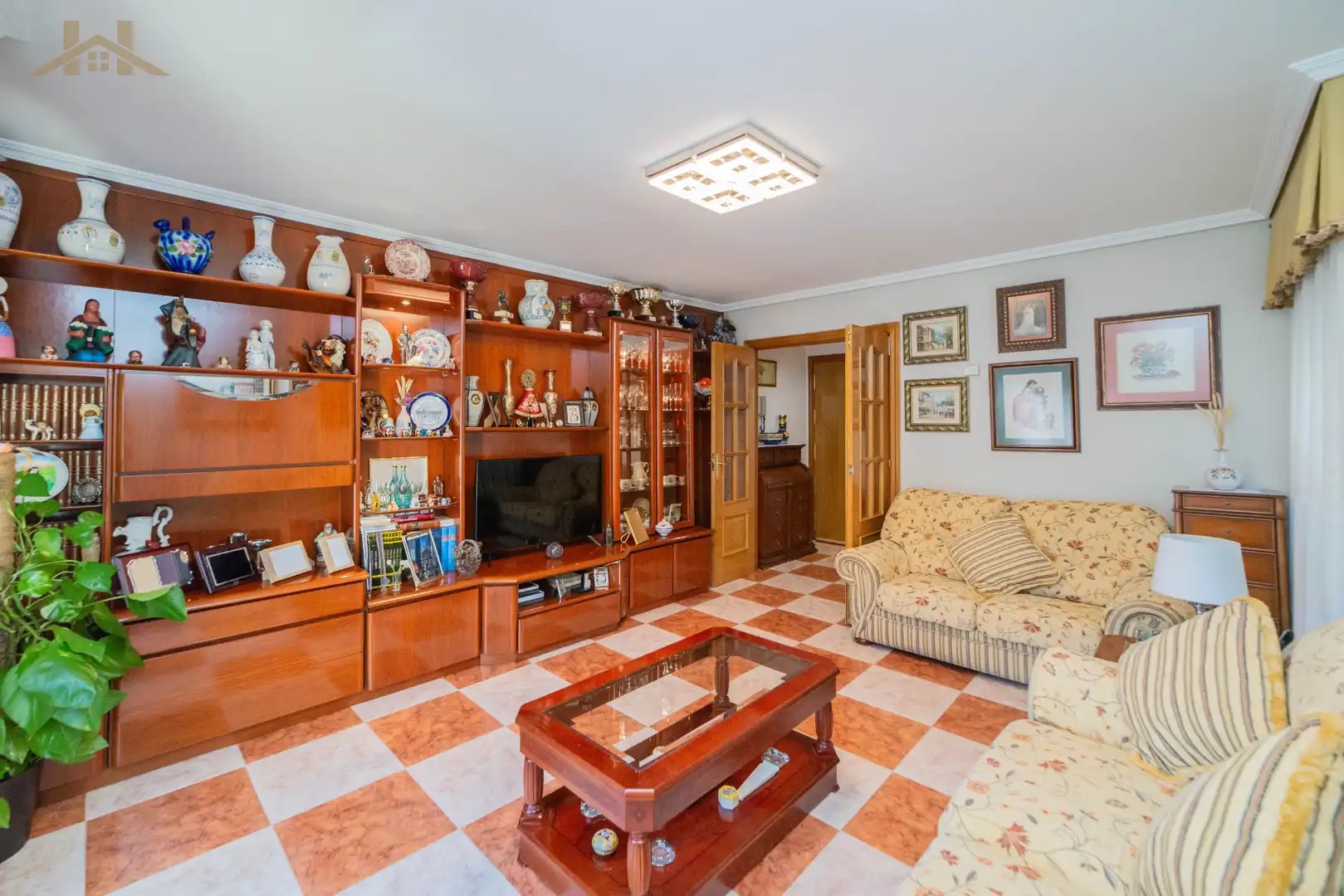 Sala de estar de Casa adosada en venta en Villaviciosa de Odón con Aire acondicionado, Terraza y Trastero