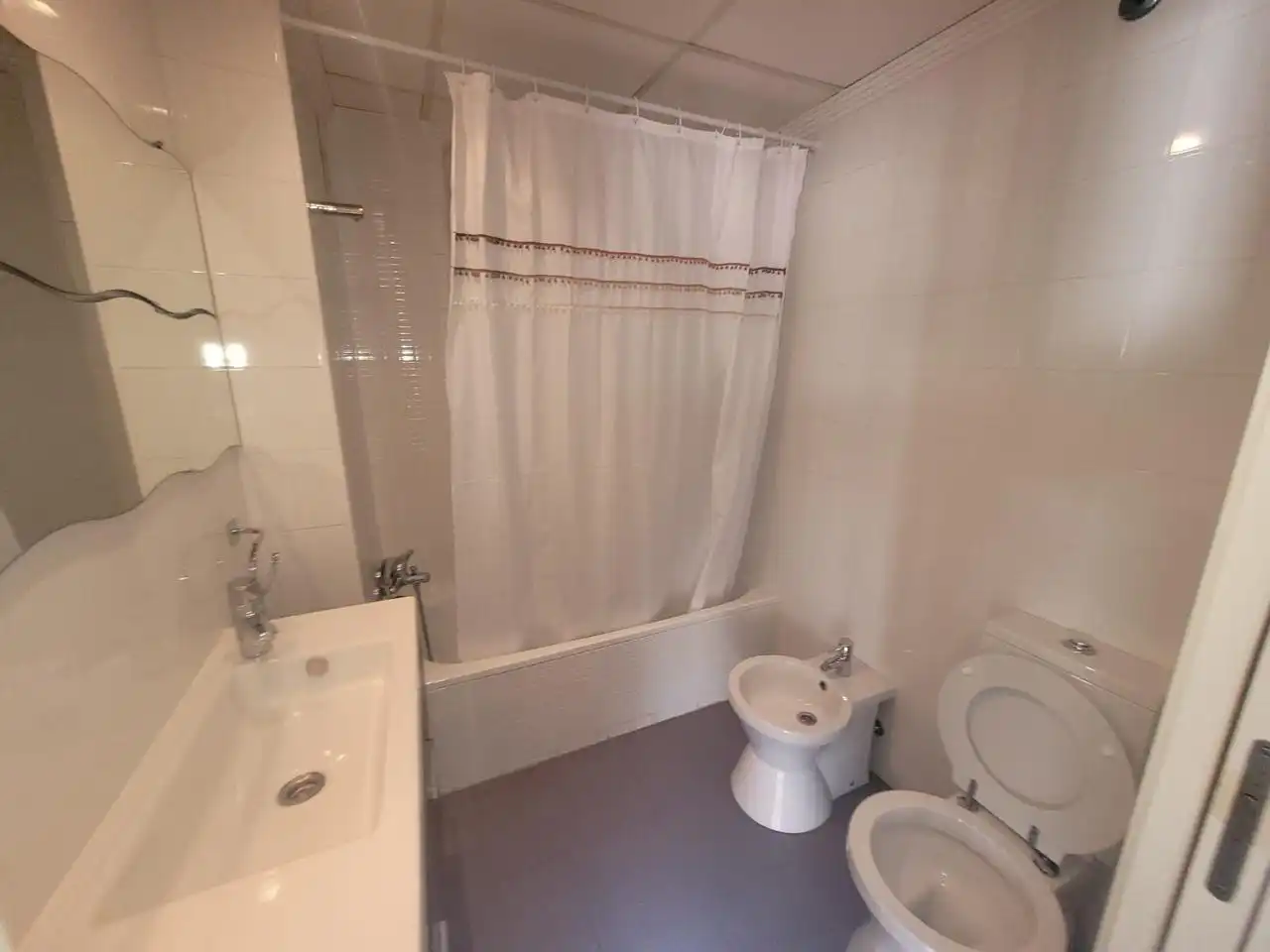 Badezimmer von Maisonette zur Miete in Gandia mit Klimaanlage und Terrasse
