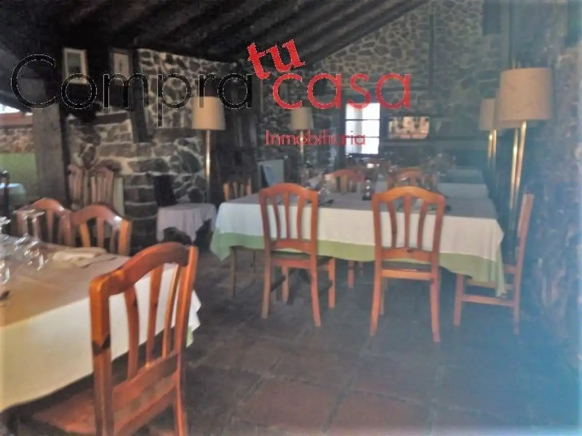 Local comercial en venda a Torrecaballeros, imagen 8