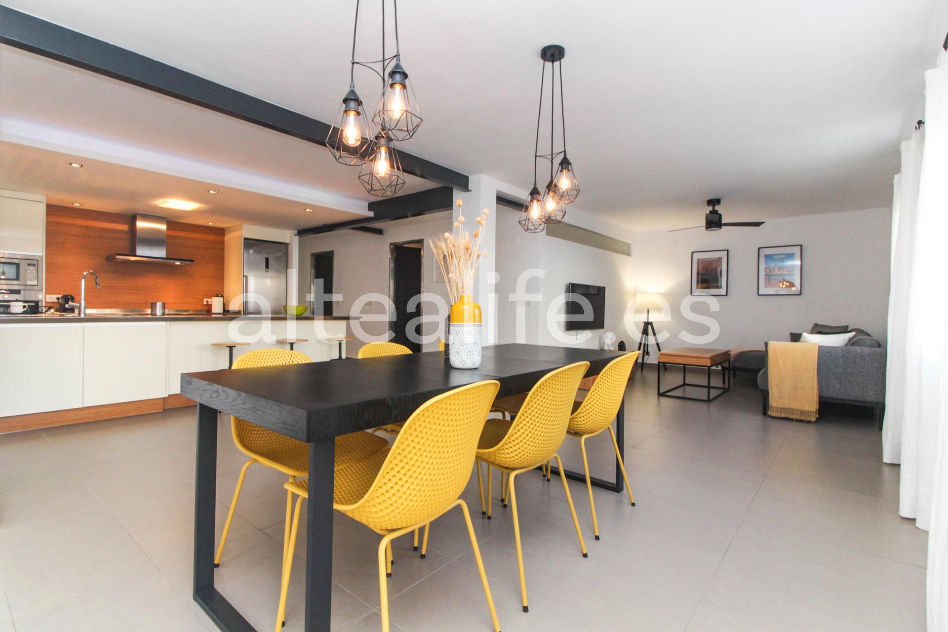 Apartment to rent in Carrer Garganes, Altea ciudad