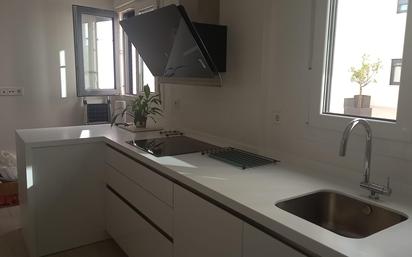 Kitchen of Flat for sale in San Fernando  with Air Conditioner and Heating