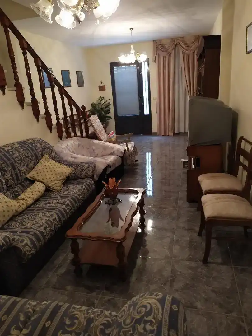 Sala d'estar de Casa o xalet en venda en Fuensanta de Martos amb Balcó