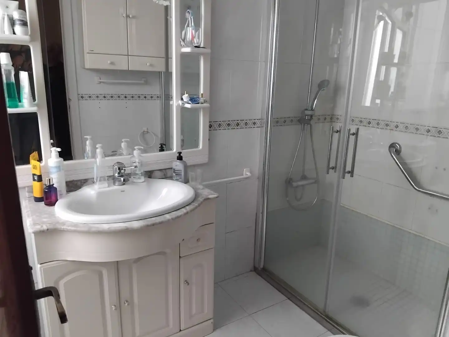 Badezimmer von Haus oder Chalet zum Verkauf in Vigo  mit Privatgarten, Möbliert und Balkon