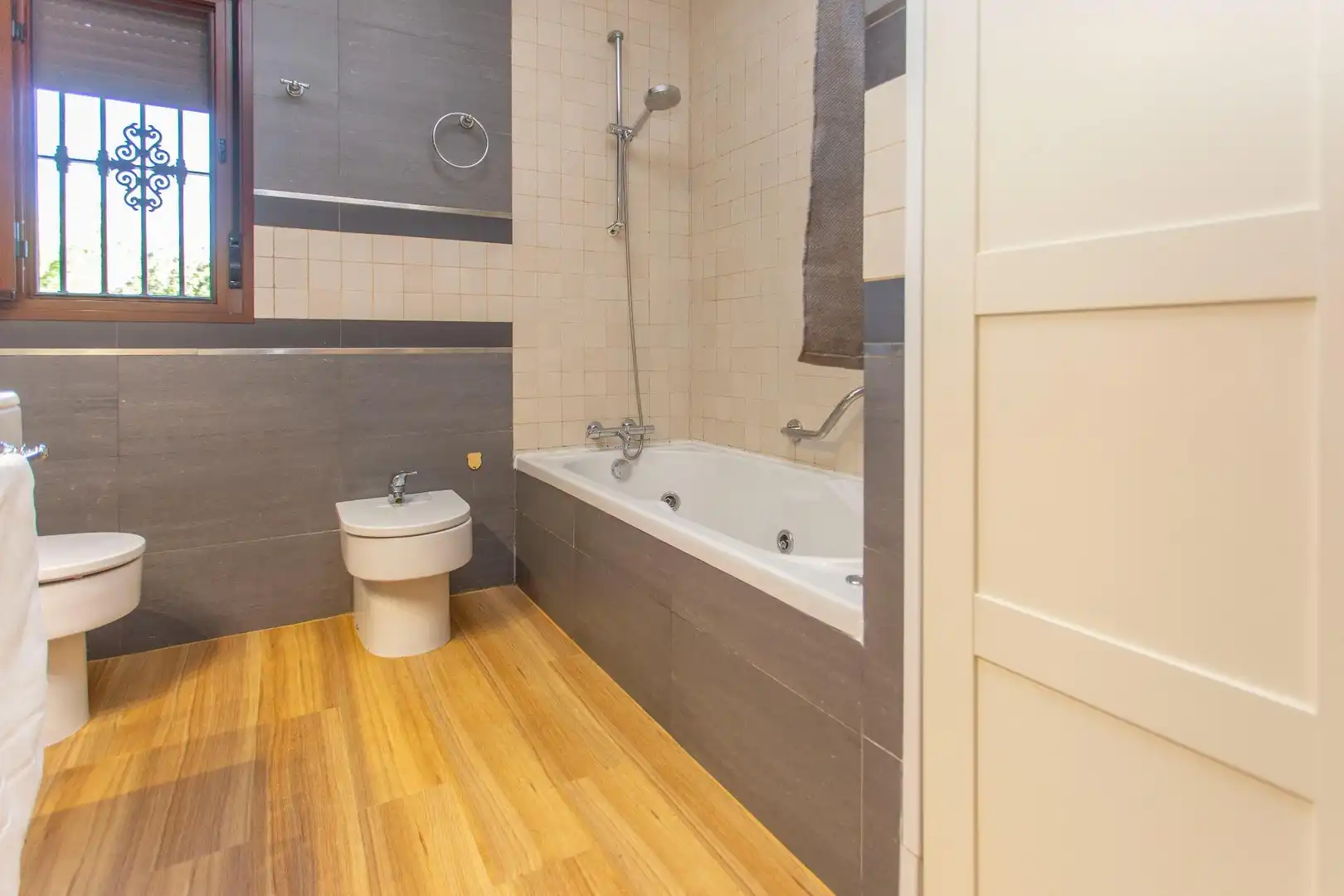 Chalet con piscina en venta en Caballero Bonald - San José Obrero - Guadalcacín, imagen 18