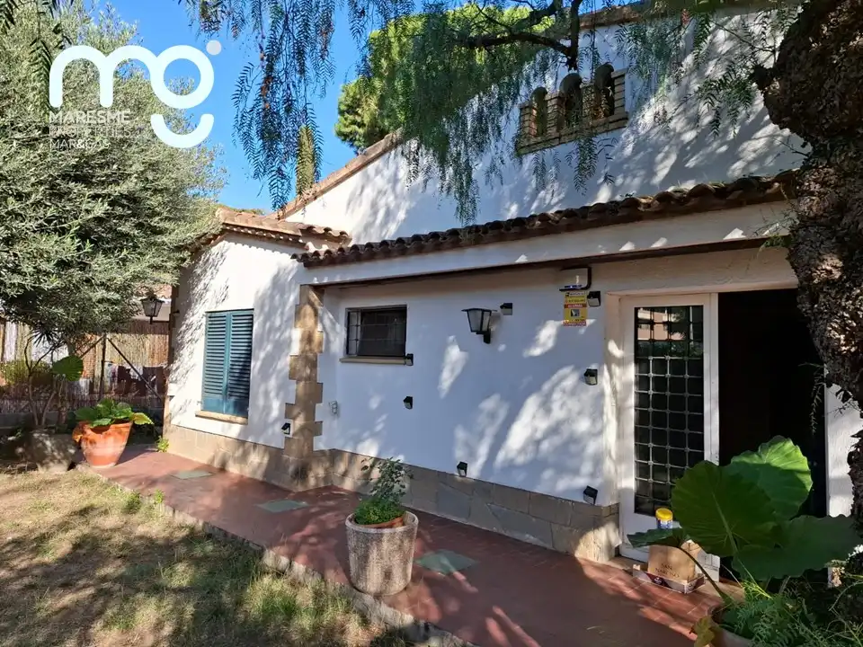 Chalet con terraza en venta en Cabrils, imagen 3