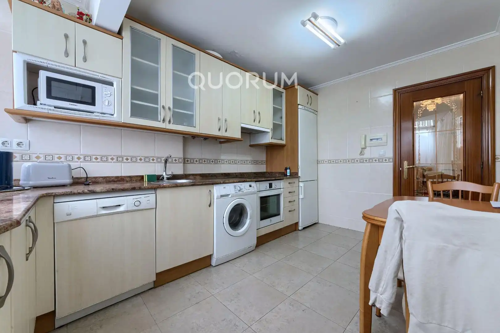 Küche von Wohnung zum Verkauf in Kalero - Basozelai