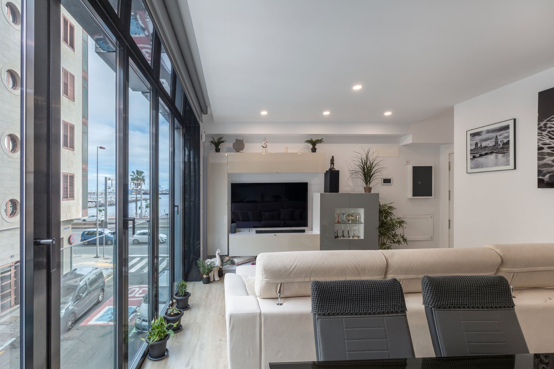 Living room of Duplex for sale in Las Palmas de Gran Canaria  with Furnished