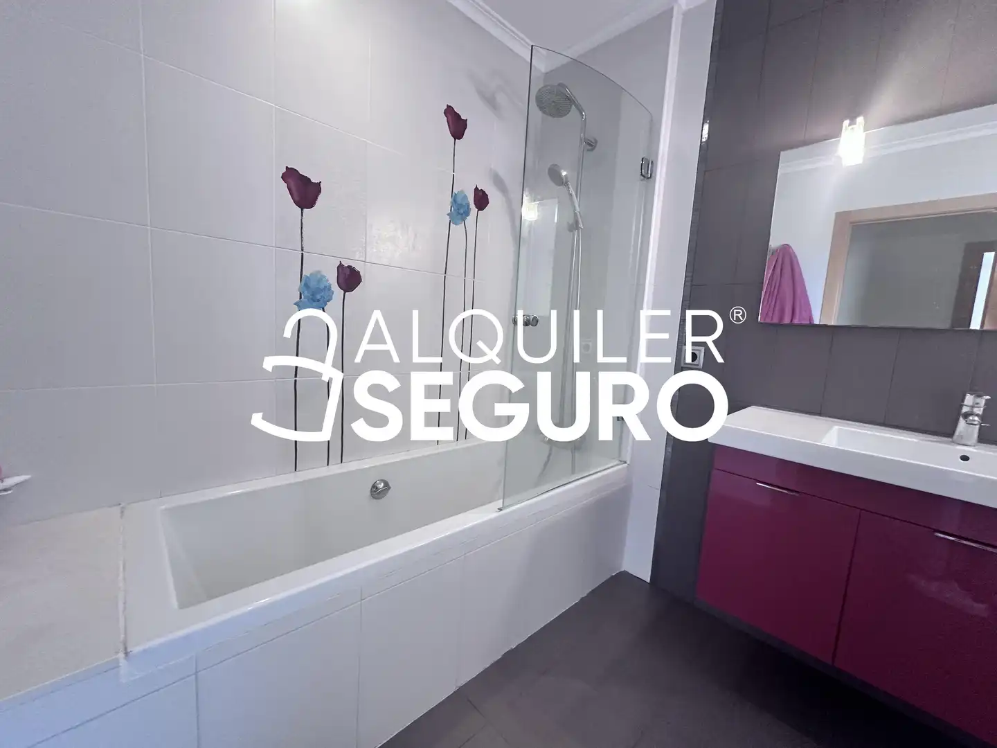 Badezimmer von Wohnung zur Miete in Benimaclet