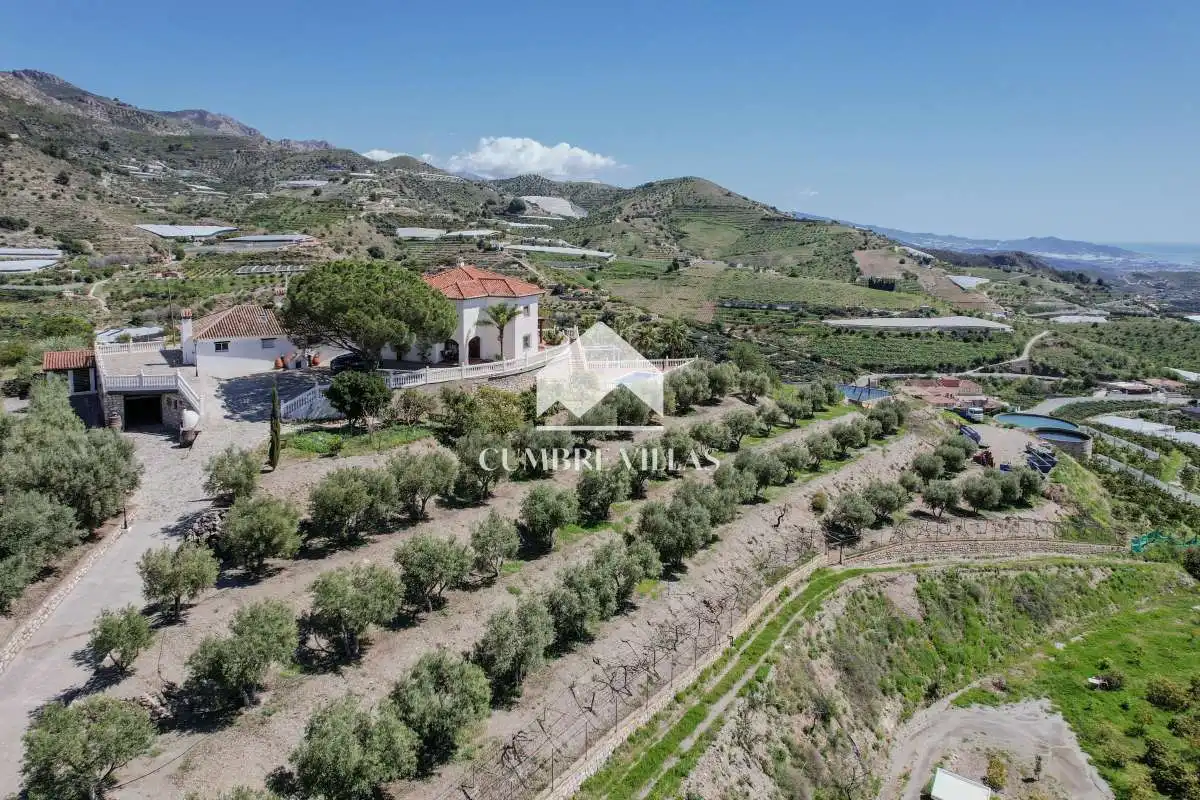 Casa rústica amb jardí en venda a Ítrabo, imagen 67