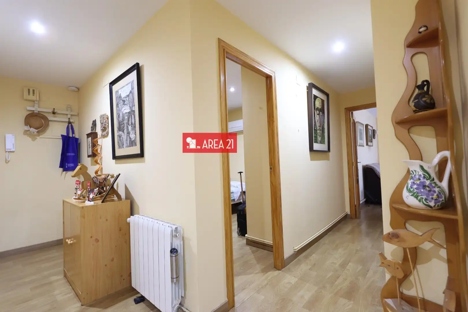 Àtic en venda en La Pobla de Vallbona amb Aire condicionat, Parquet i Terrassa