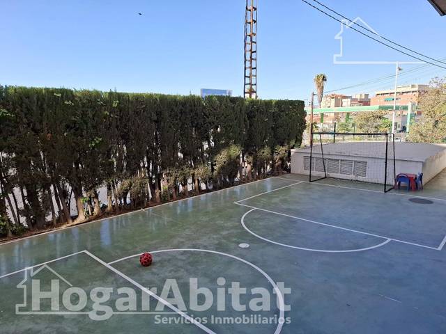 Piso en Venta en Avenida Denia  en Goteta