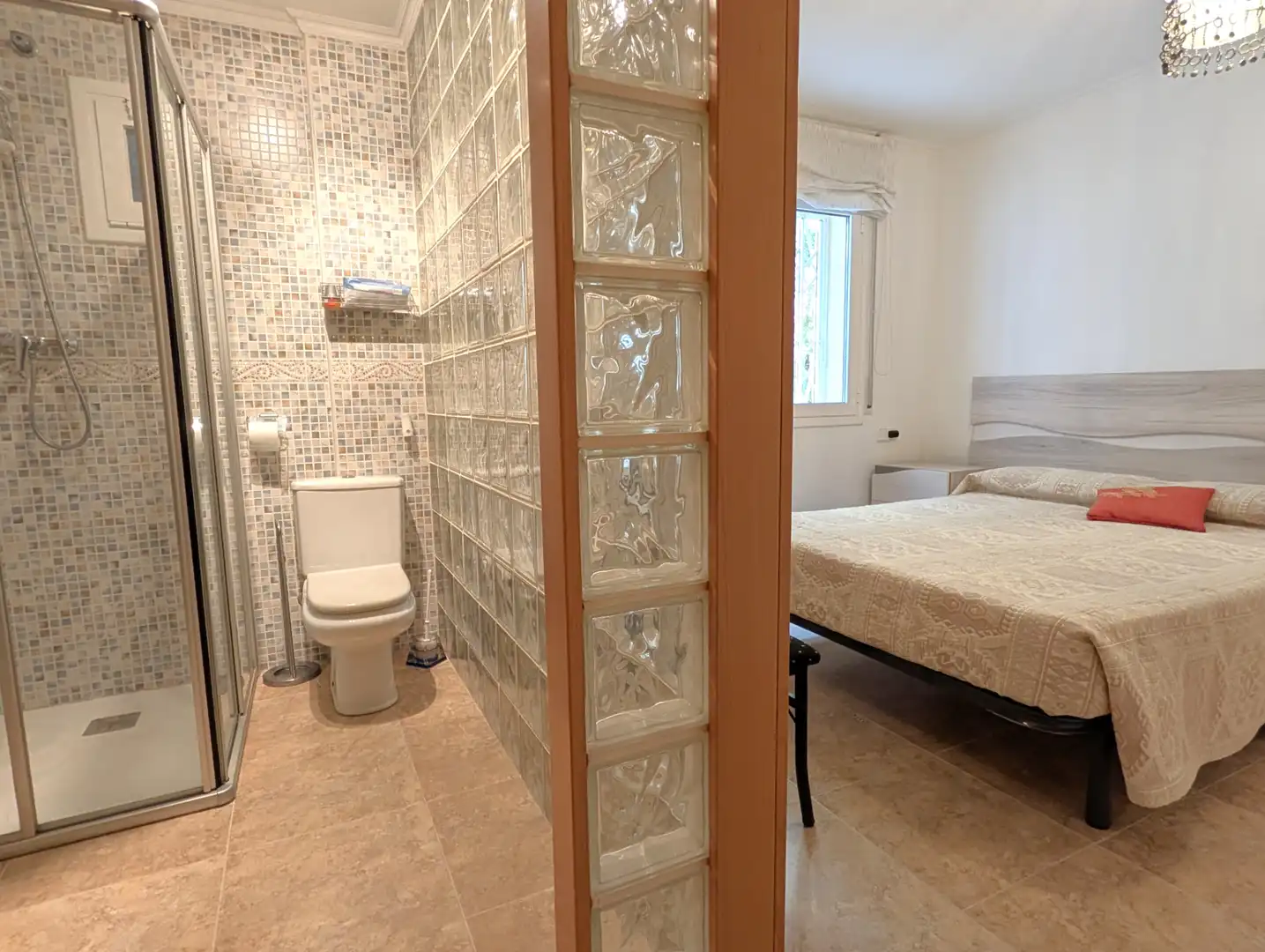 Erdgeschosswohnung mit Pool zum Verkauf in Urbanització els Pins 6, imagen 17