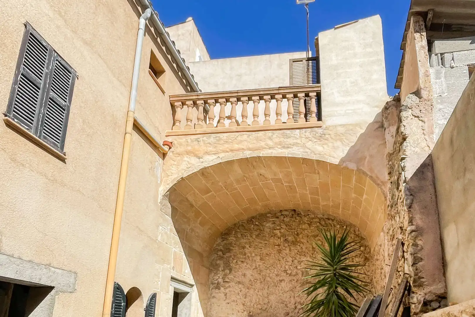 Exterior view of Houses for sale in Artà  with Terrace and Balcony