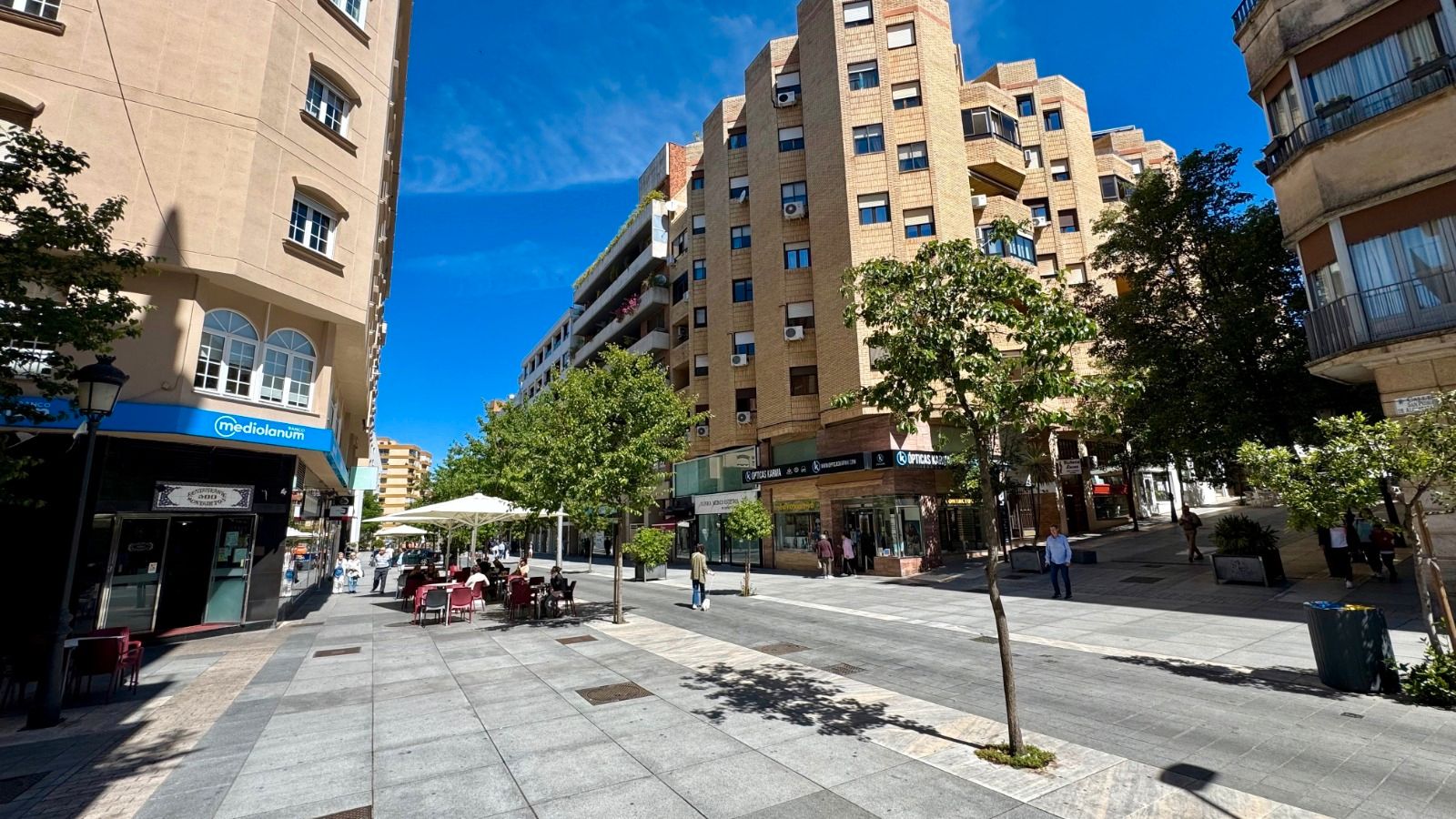 Exterior view of Flat to rent in Cáceres Capital  with Air Conditioner, Heating and Parquet flooring