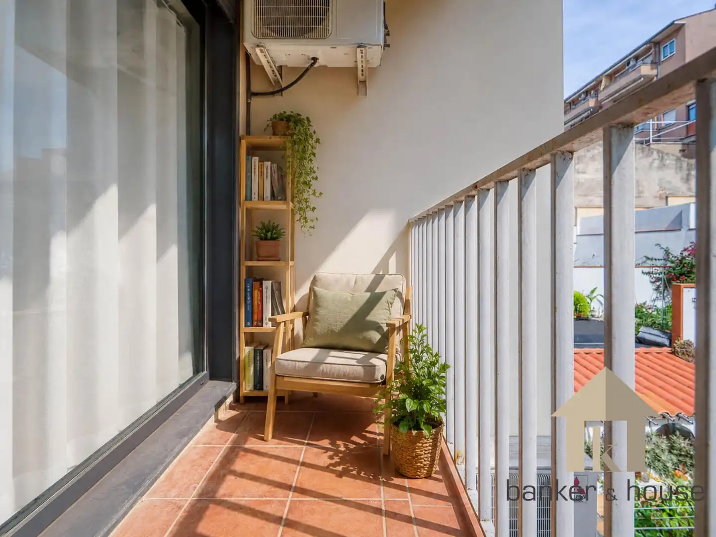 Flat with lift for sale in El Coll