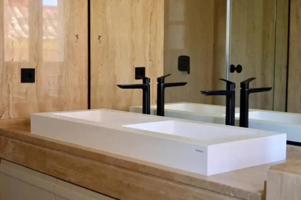 Bathroom of Houses for rent in Marbella  with Air Conditioner, Terrace and Furnished