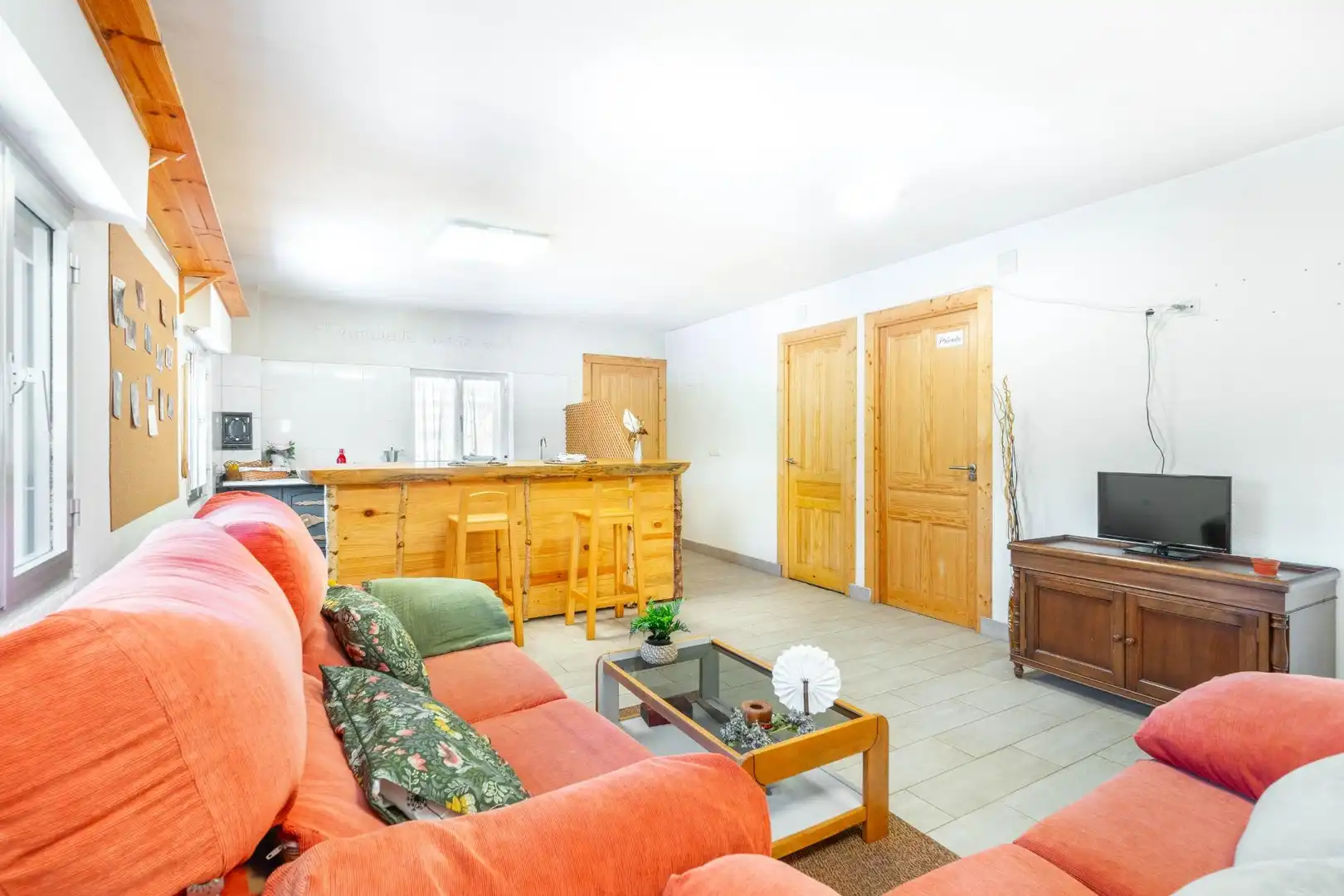 Sala d'estar de Casa o xalet en venda en Ibias amb Calefacció, Terrassa i Moblat
