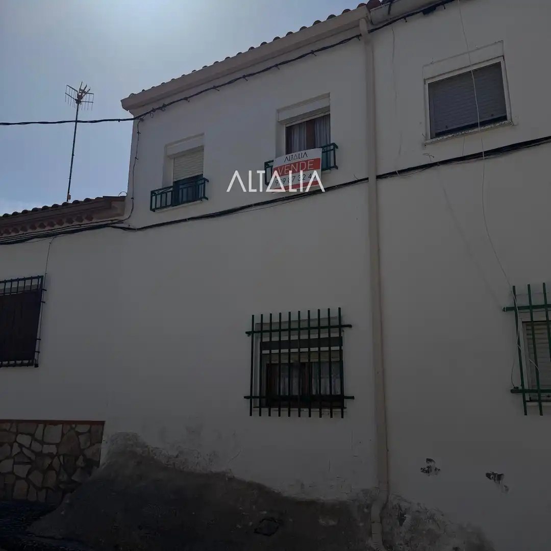Vista exterior de Casa o chalet en venta en Torrejoncillo del Rey con Amueblado