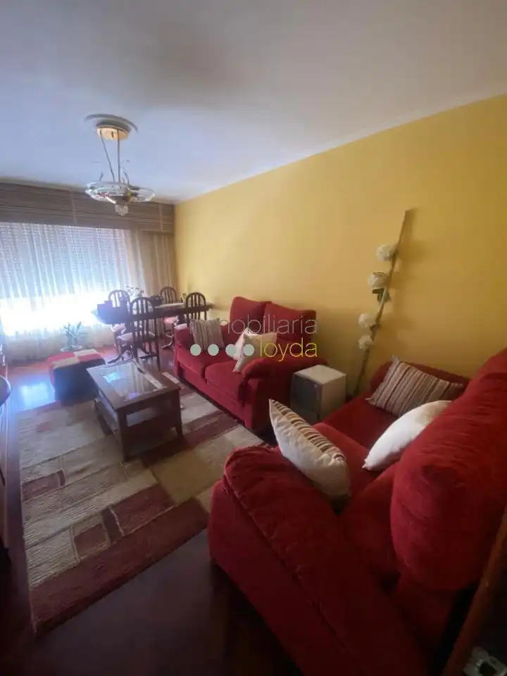 Flat with lift to rent in Ponteareas