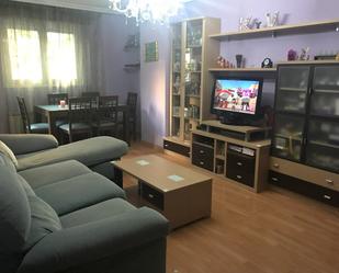 Living room of Flat for sale in Talavera de la Reina  with Air Conditioner, Heating and Terrace