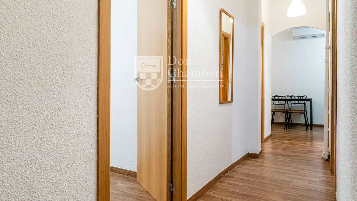 Piso en venta en Madrid con Aire acondicionado, Calefacción y Amueblado