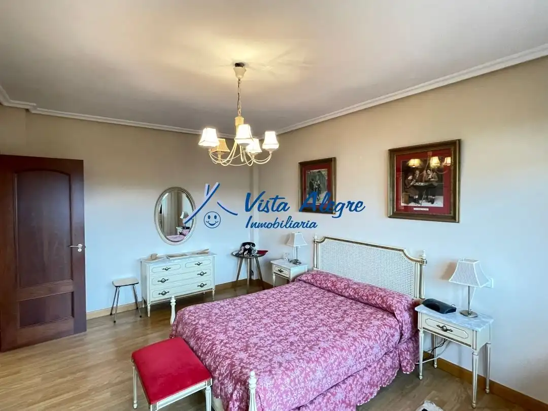 Habitación de Casa o chalet en venta en Cuzcurrita de Río Tirón con Calefacción, Jardín privado y Terraza