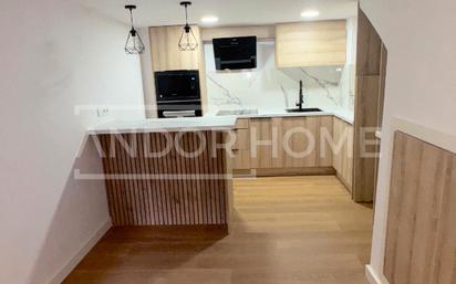 Kitchen of Flat for sale in  Barcelona Capital  with Air Conditioner