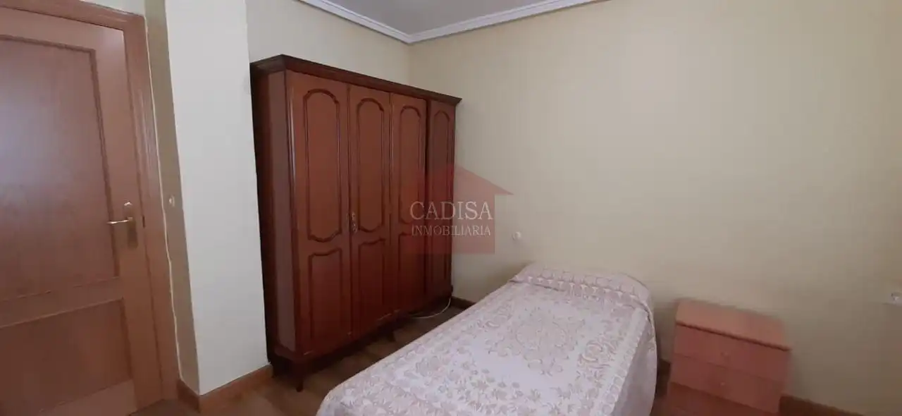 Flat with lift to rent in San Bernardo - Carmelitas - Campus, imagen 9