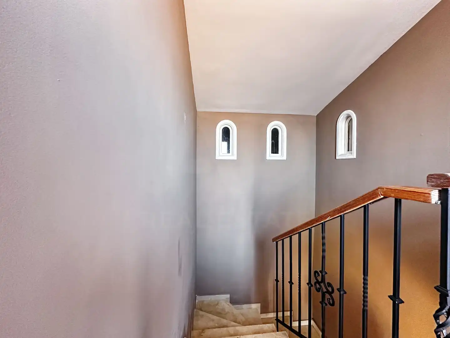 Casa aparellada en venda a Coloma, imagen 26