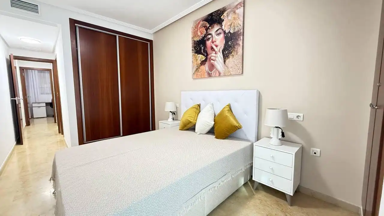 Apartamento con terraza en venta en Avenida PURISIMA, imagen 16