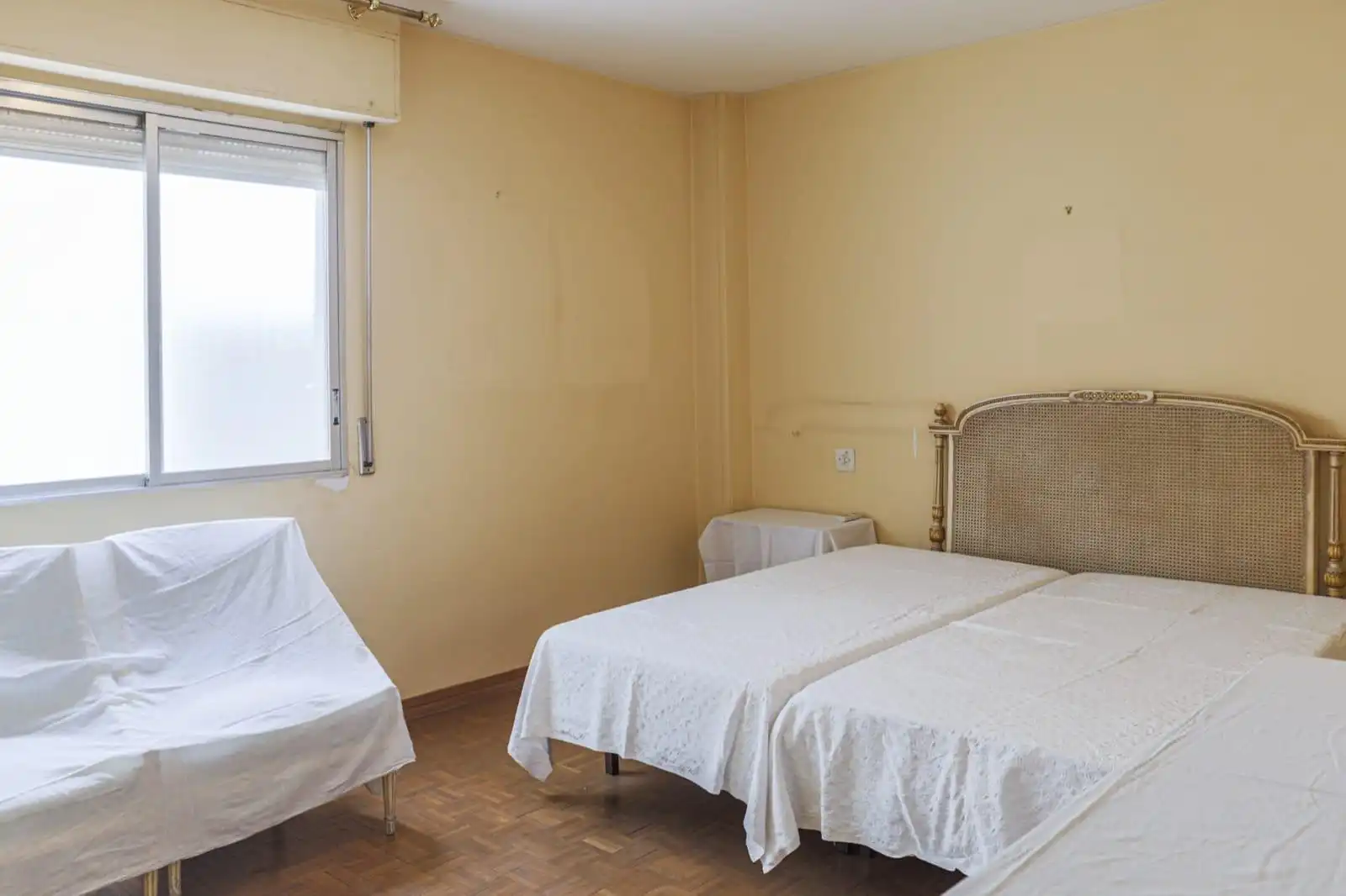 Bedroom of Flat for sale in Jaén